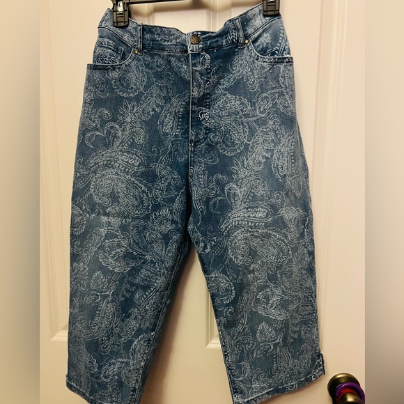 Erika capri floral stretch jeans size xl - Picture 1 of 3